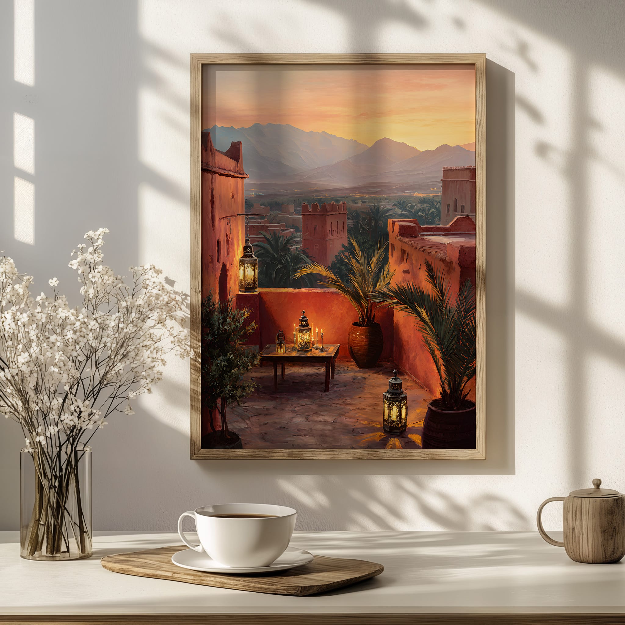 Affiche Maroc Atlas – Terrasse au coucher du soleil Affiche Marrakech terrasse coucher de soleil – ambiance déco intérieure