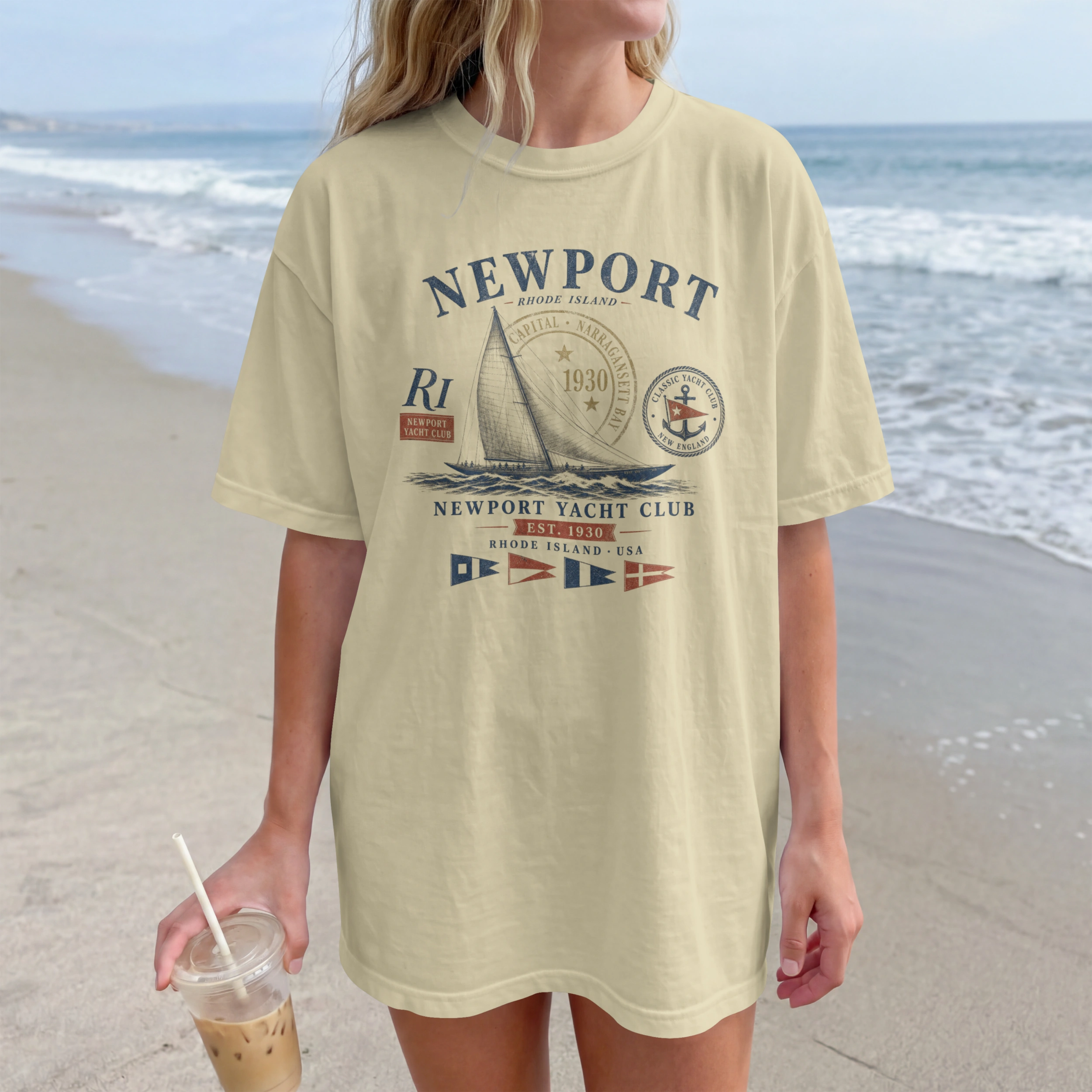 newport-sailing-t-shirt-natural T-shirt Newport Sailing Club couleur naturelle ambiance bord de mer