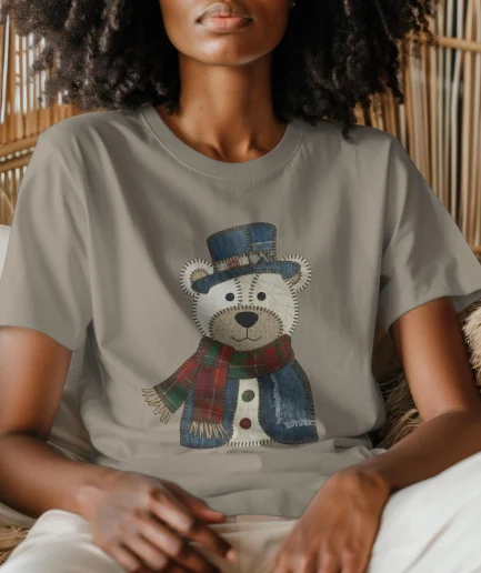T-shirt sable femme avec illustration ours patchwork vintage style artisanal