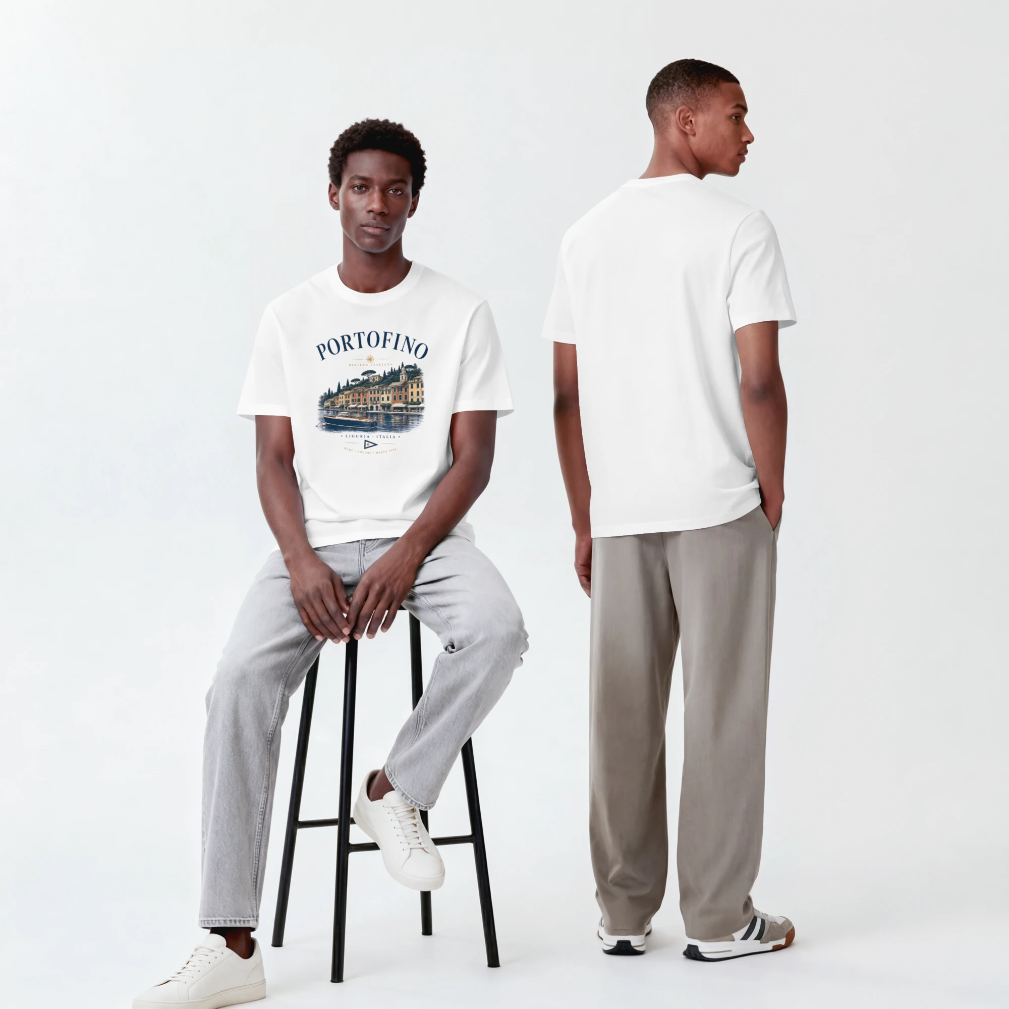 tshirt Portofino-nautique-blanc3 T-shirt Portofino blanc porté par deux mannequins, vue avant et arrière du modèle unisexe